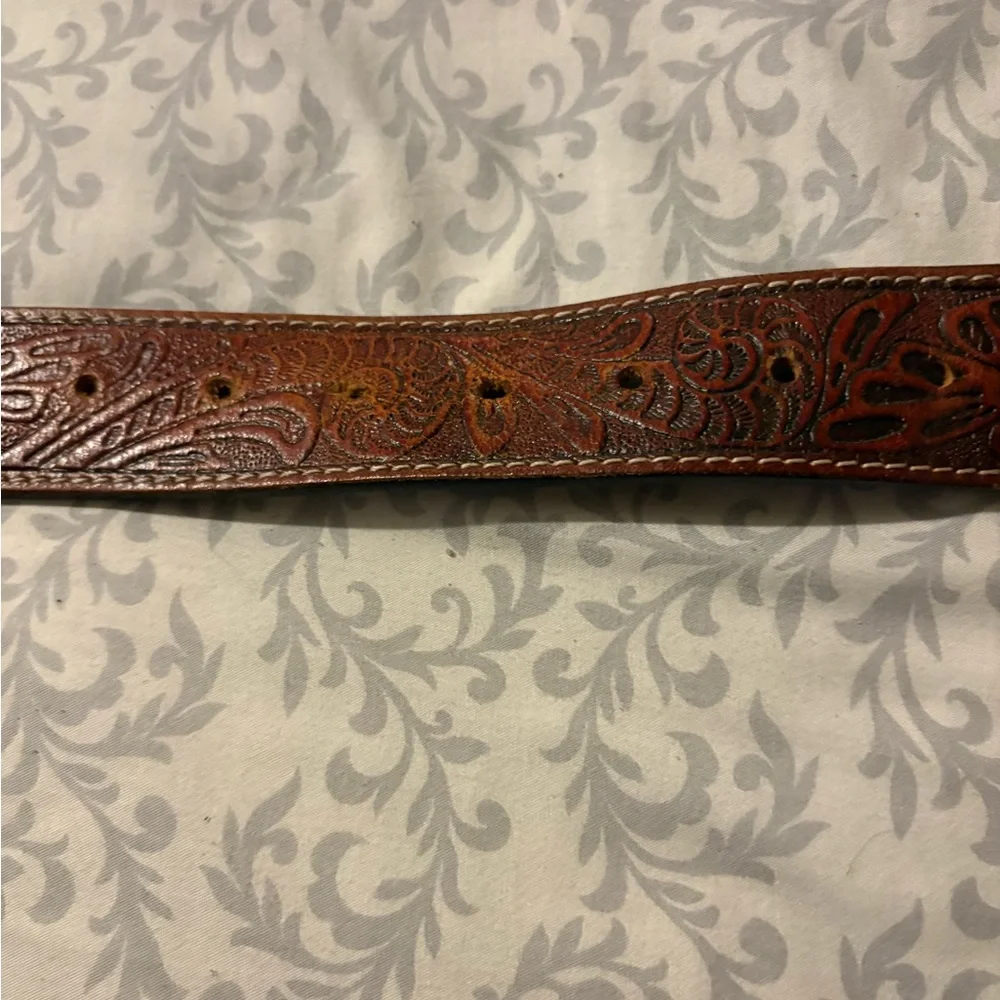Nocona Western Belt Buckle. Western Belt’s leather hand tooled horse belt.